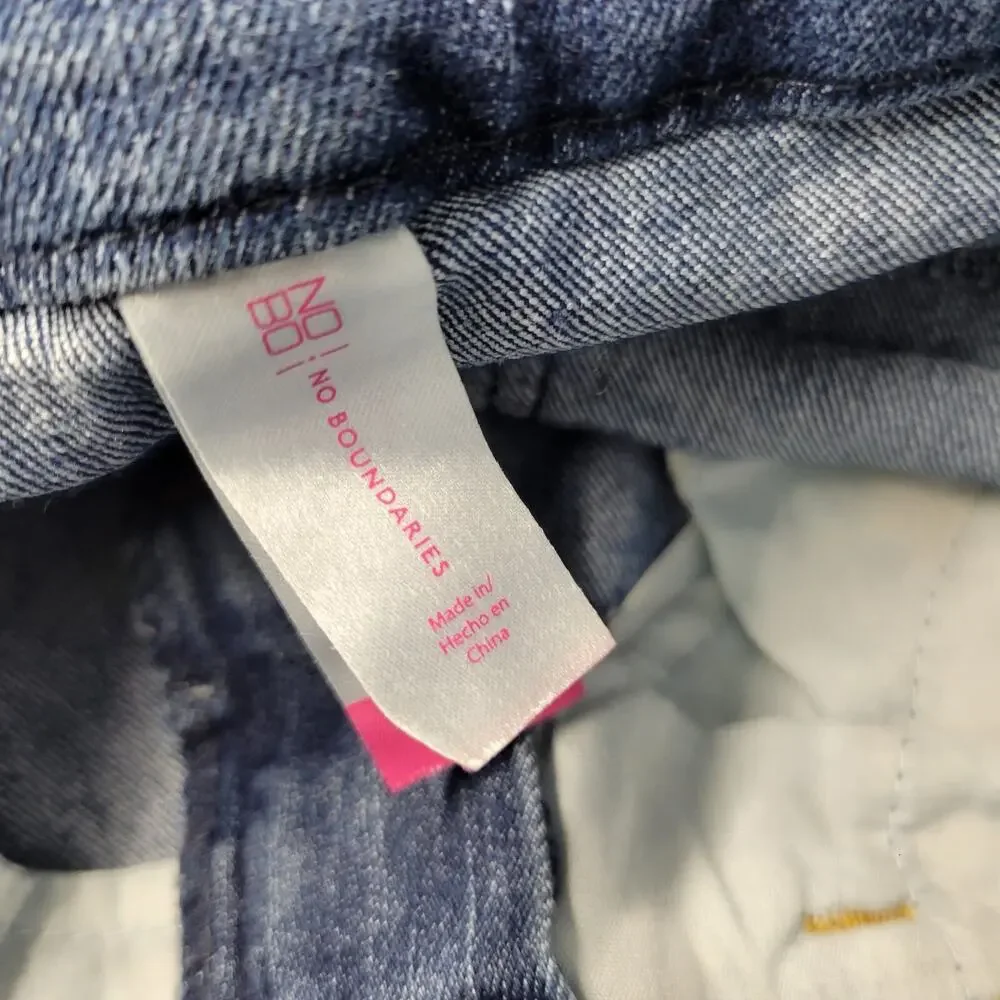 No Boundaries up sale